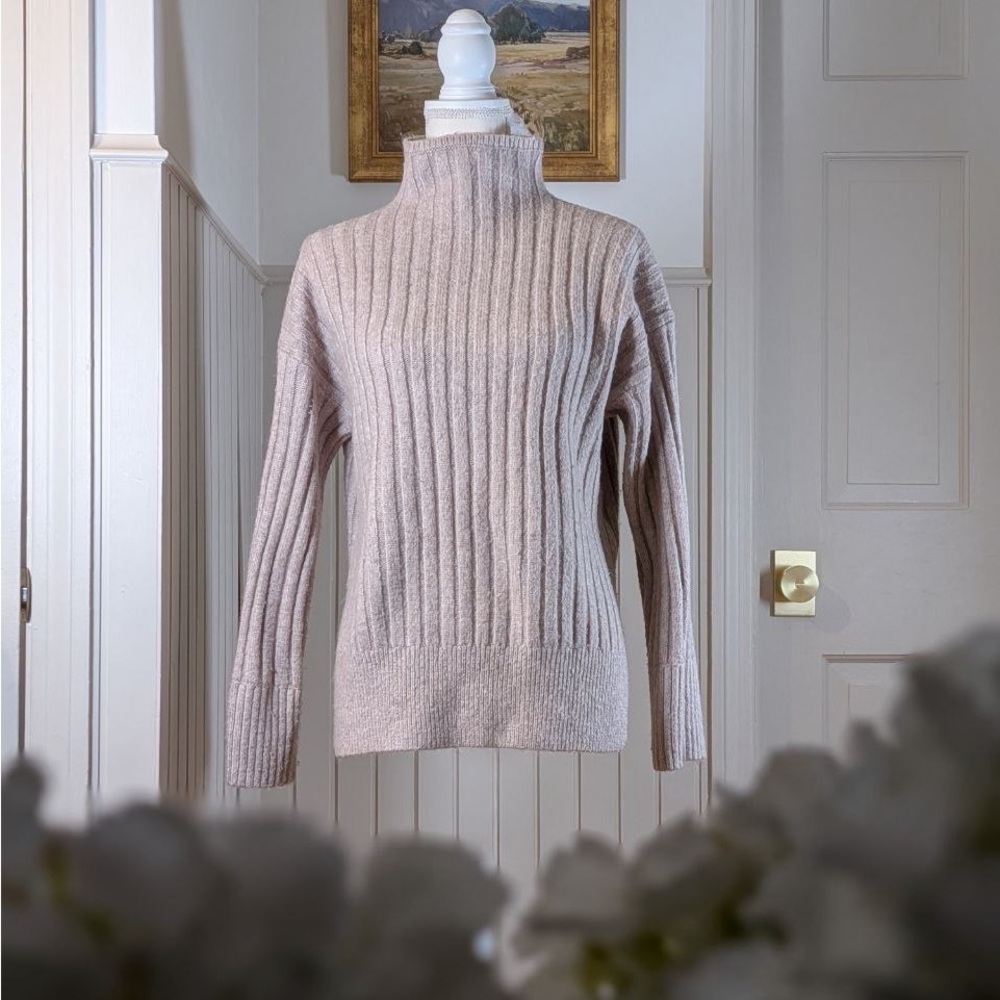 Abercrombie & Fitch Ribbed Mock Neck Sweater Neutral Beige Women’s Small